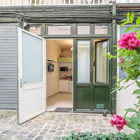 Little Boudoir Of Paris Champs-Elysees Exterior foto