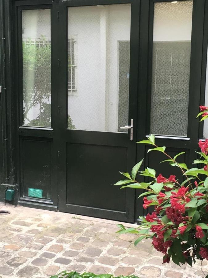 Little Boudoir Of Paris Champs-Elysees Exterior foto